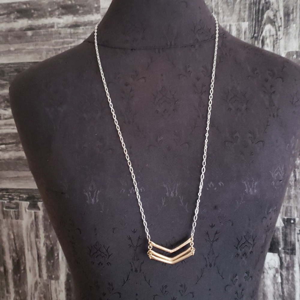 Dune & Willow mixed metals arrow Necklace NEW NWT